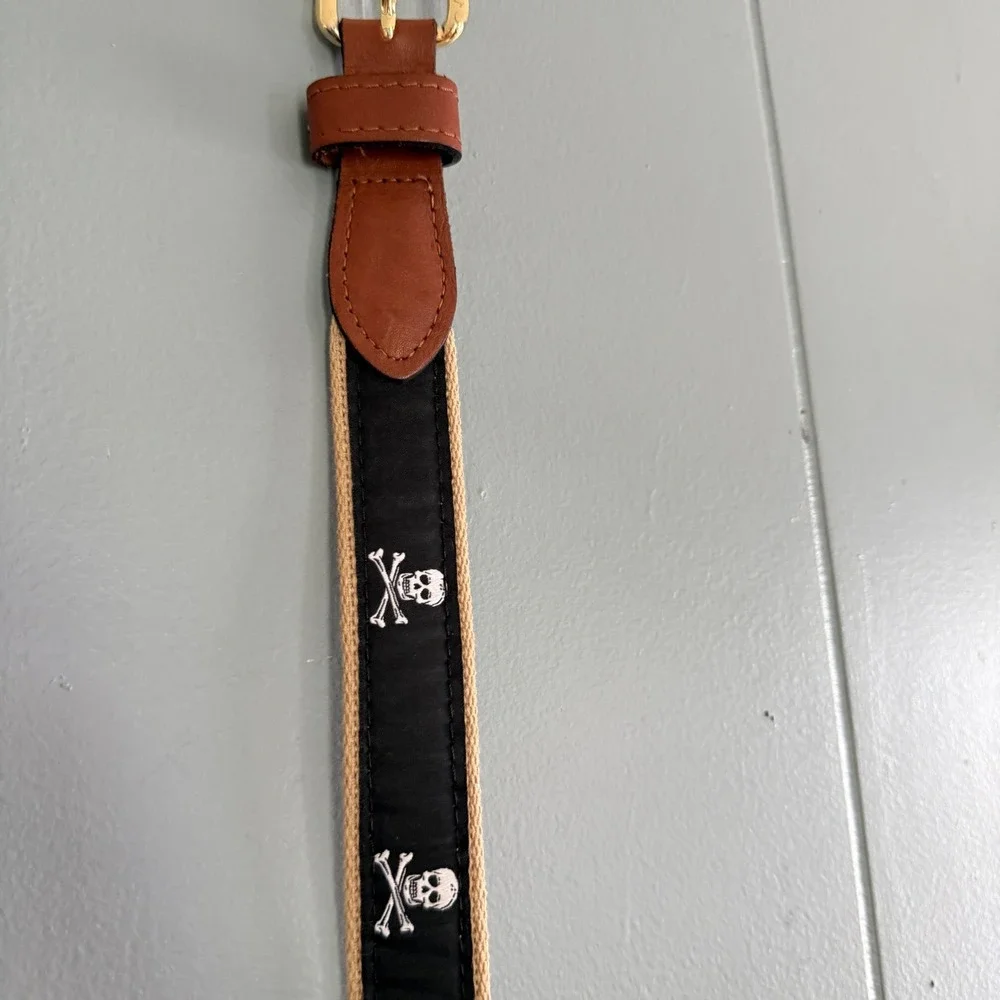 Skull Crossbones Ribbon Belt Size 32 Canvas Leather Solid Brass Preppy Made USA
